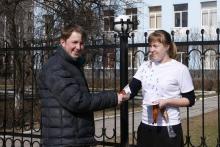 Волонтёры МОСИ раздают Георгиевские ленты