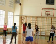 Соревнования по волейболу среди девушек в МОСИ